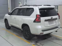 Toyota LAND CRUISER PRADO лот № 30016 оценка 4  с аукциона в Японии 5