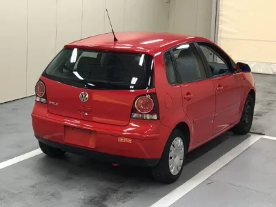 Volkswagen POLO  с аукциона в Японии