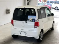 Honda LIFE лот № 3055 оценка 3.5  с аукциона в Японии 1