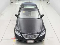 Lexus LS лот № 10266 оценка 3.5  с аукциона в Японии 6