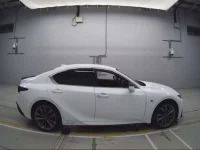 Lexus IS лот № 30017 оценка 3.5  с аукциона в Японии 2