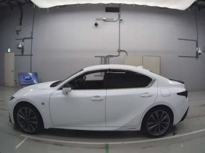 Lexus IS  с аукциона в Японии