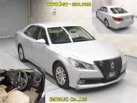 Toyota CROWN лот № 60142 оценка 3.5  с аукциона в Японии 3