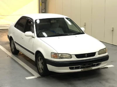 Toyota COROLLA  с аукциона в Японии