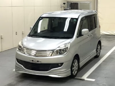 Mitsubishi DELICA D2