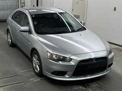 Mitsubishi GALANT FORTIS  с аукциона в Японии