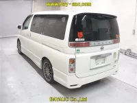 Nissan ELGRAND лот № 60150 оценка 4  с аукциона в Японии 1