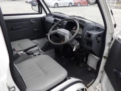 Mitsubishi MINICAB TRUCK  с аукциона в Японии