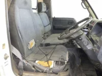 Toyota DYNA лот № 710 оценка 3.5  с аукциона в Японии 5