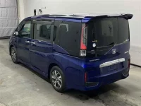 Honda STEP WAGON лот № 10005 оценка 4.5  с аукциона в Японии 1
