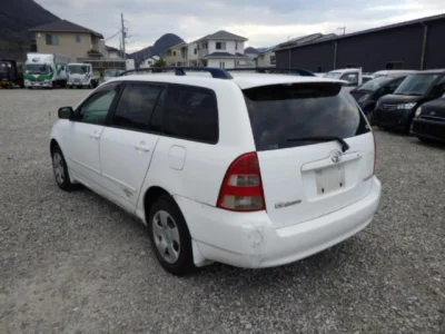 Toyota COROLLA FIELDER  с аукциона в Японии