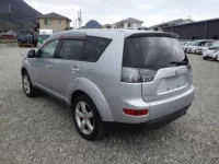 Mitsubishi OUTLANDER лот № 6021 оценка 3.5  с аукциона в Японии 1