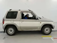 Mitsubishi PAJERO MINI лот № 9407 оценка R  с аукциона в Японии 2