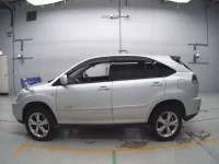 Toyota HARRIER лот № 90004 оценка 3.5  с аукциона в Японии 3