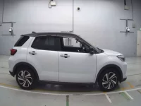 Toyota RAIZE лот № 30036 оценка 4.5  с аукциона в Японии 2