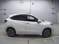 Honda VEZEL лот № 30039 оценка 3.5  с аукциона в Японии 2