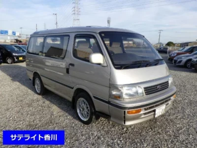 Toyota HIACE  с аукциона в Японии