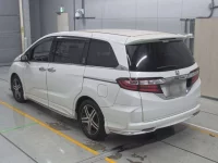 Honda ODYSSEY лот № 30043 оценка 4.5  с аукциона в Японии 5