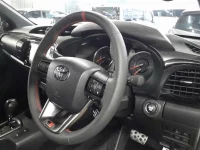 Toyota HILUX лот № 36230 оценка 6  с аукциона в Японии 8