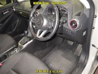 Mazda MAZDA2 лот № 60168 оценка R  с аукциона в Японии 2