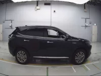 Toyota HARRIER лот № 90022 оценка R  с аукциона в Японии 2