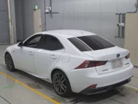 Lexus IS лот № 30052 оценка 4  с аукциона в Японии 5