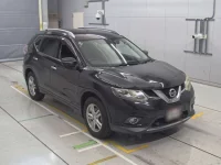 Nissan X-TRAIL лот № 30054 оценка 4  с аукциона в Японии 4