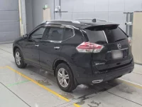 Nissan X-TRAIL лот № 30054 оценка 4  с аукциона в Японии 5