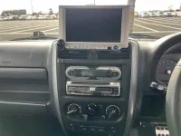 Suzuki JIMNY лот № 70019 оценка R  с аукциона в Японии 5