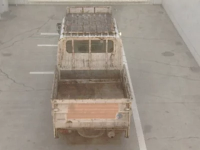 Toyota DYNA  с аукциона в Японии