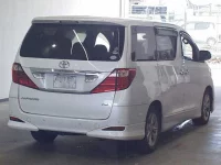 Toyota ALPHARD лот № 2540 оценка 3.5  с аукциона в Японии 4