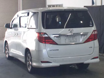 Toyota ALPHARD  с аукциона в Японии