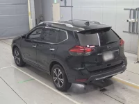 Nissan X-TRAIL лот № 30062 оценка 4  с аукциона в Японии 5