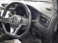 Nissan X-TRAIL лот № 30062 оценка 4  с аукциона в Японии 6