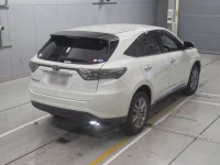 Toyota HARRIER лот № 30061 оценка 4.5  с аукциона в Японии 1