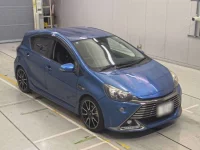 Toyota AQUA лот № 30065 оценка 3.5  с аукциона в Японии 4