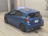 Toyota AQUA лот № 30065 оценка 3.5  с аукциона в Японии 5