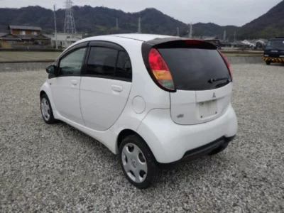 Mitsubishi I  с аукциона в Японии