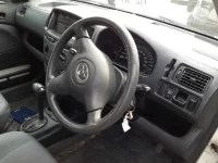 Toyota SUCCEED лот № 90054 оценка RA  с аукциона в Японии 6