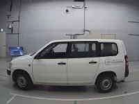 Toyota SUCCEED лот № 90054 оценка RA  с аукциона в Японии 3