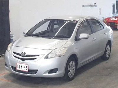 Toyota BELTA  с аукциона в Японии