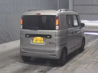 Suzuki SPACIA BASE лот № 1043 оценка 5  с аукциона в Японии 1