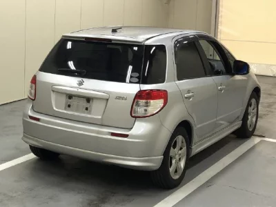 Suzuki SX-4  с аукциона в Японии