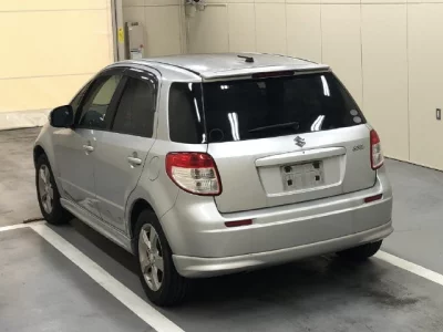 Suzuki SX-4  с аукциона в Японии