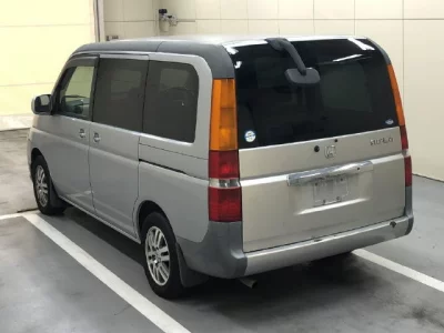 Honda STEP WAGON  с аукциона в Японии