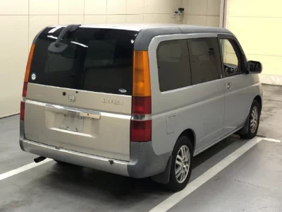 Honda STEP WAGON  с аукциона в Японии