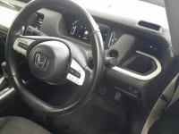 Honda FIT лот № 36257 оценка 4.5  с аукциона в Японии 8