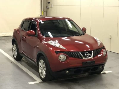 Nissan JUKE  с аукциона в Японии