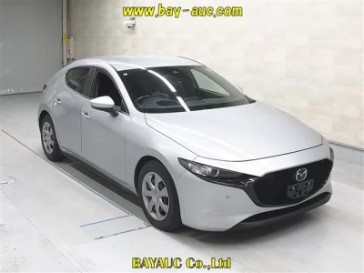 Mazda MAZDA3  с аукциона в Японии
