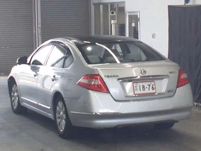 Nissan TEANA